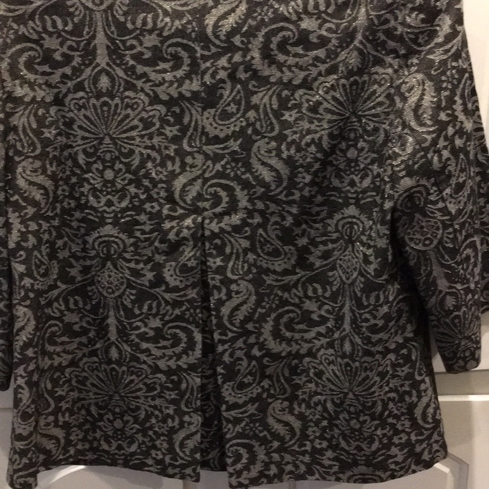 Gorgeous Harold’s 1 snap blazer - Picture 7 of 8
